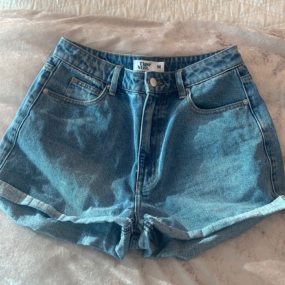 Tiger Mist Jean Shorts!